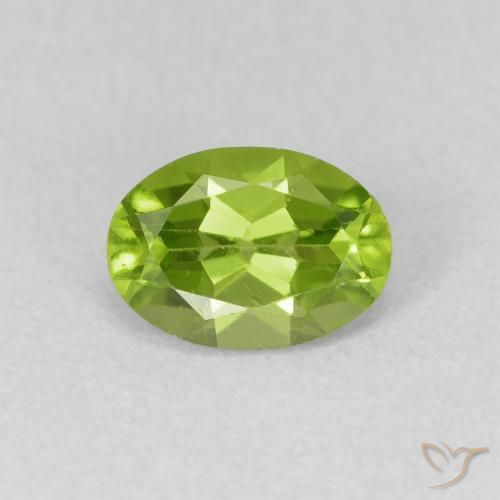 Péridot Vert éclatant naturelle ovale, 0.93 ct, VVS-VS