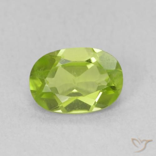 0.85ct Naturel Vert moyen Péridot, ovale, VS