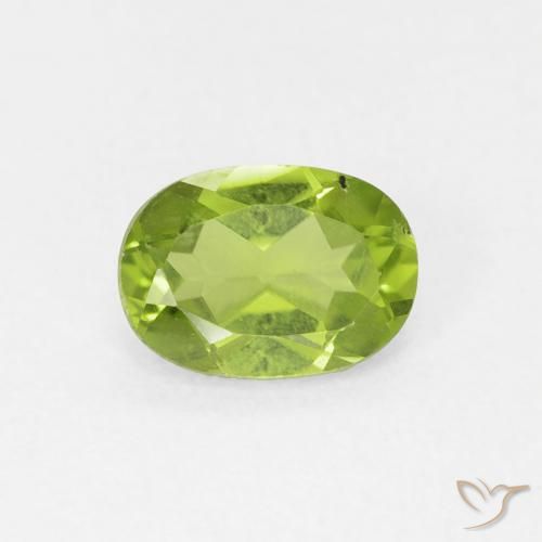 Péridot Vert éclatant naturelle ovale, 0.93 ct, VS