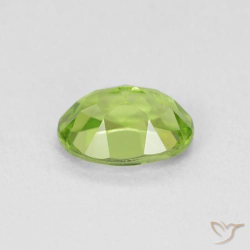 Péridot Vert éclatant naturelle ovale, 1.00 ct, VVS-VS