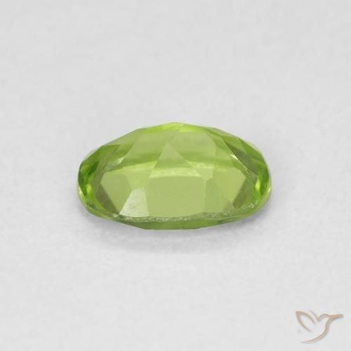 Péridot Vert éclatant naturelle ovale, 0.92 ct, VVS-VS