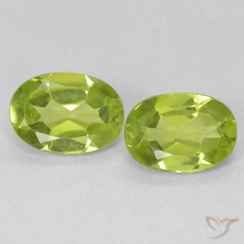 Shop natural 1.76ct Vert clair Péridot gems, ovale, from Chine at GemSelect. In stock, global shipping!