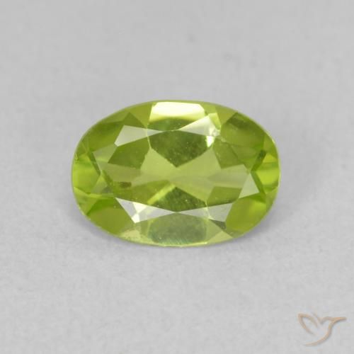 0.74ct Naturel Vert clair Péridot, ovale, VVS-VS