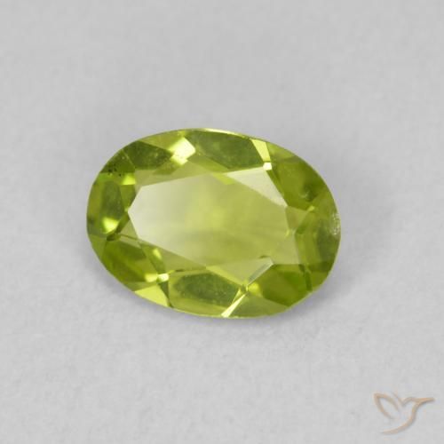Péridot Vert éclatant naturelle ovale, 0.72 ct, VVS-VS