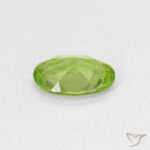 Péridot Medium Light-Green naturelle ovale, 0.71 ct, VVS-VS