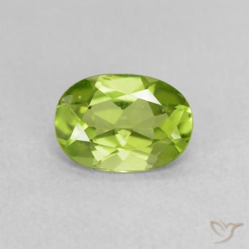 0.80ct Naturel Vert moyen Péridot, ovale, VS