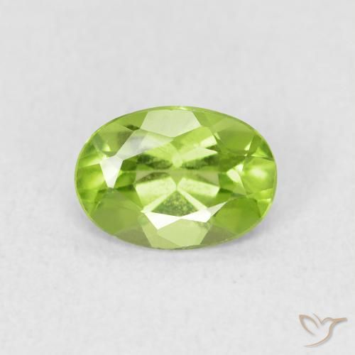 0.92ct Naturel Vert moyen Péridot, ovale, VS
