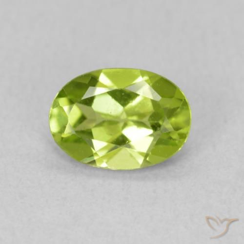 0.82ct Naturel Vert moyen Péridot, ovale, VS