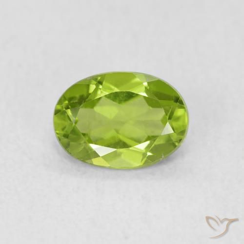 0.92ct Naturel Vert éclatant Péridot, ovale, VS