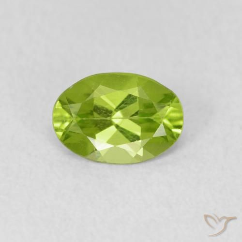 0.67ct Naturel Vert jaunâtre Péridot, ovale, VVS-VS