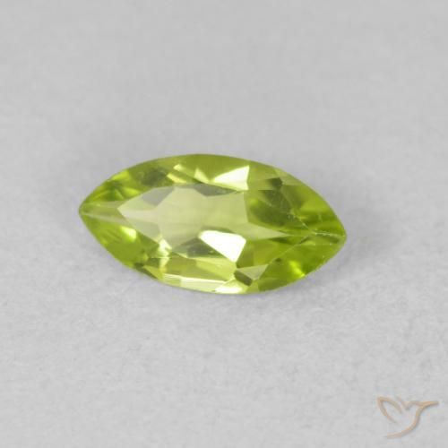 Péridot Vert clair naturelle Marquise, 0.52 ct, VVS-VS
