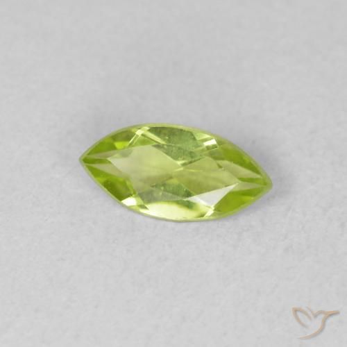 Péridot Vert clair naturelle Marquise, 0.45 ct, VVS-VS