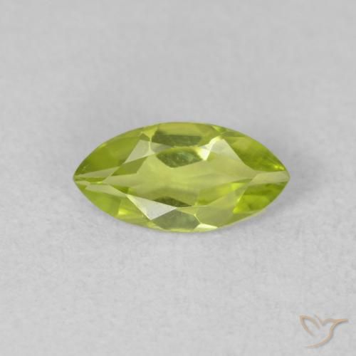 Péridot Vert clair naturelle Marquise, 0.55 ct, VVS-VS