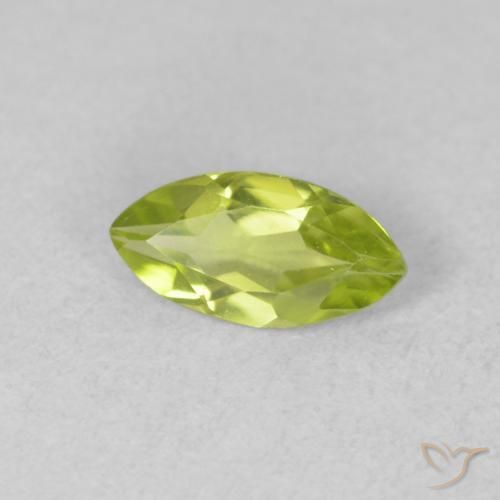 Péridot Vert clair naturelle Marquise, 0.55 ct, VVS-VS