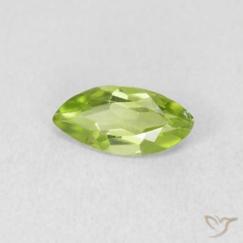 Péridot Vert clair naturelle Marquise, 0.58 ct, VS