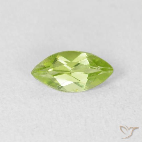 Péridot Vert clair naturelle Marquise, 0.57 ct, VS