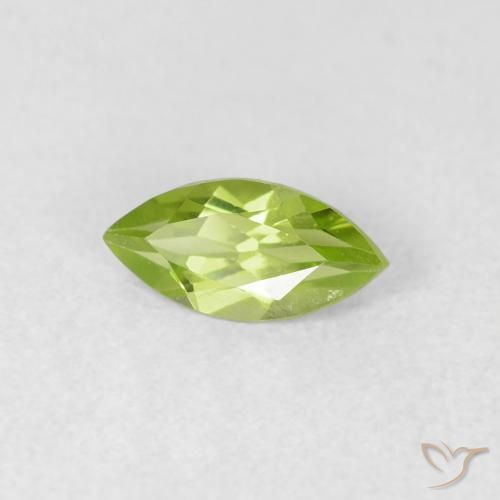 Péridot Vert clair naturelle Marquise, 0.65 ct, VS