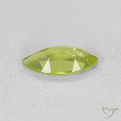 Péridot Vert jaunâtre naturelle Marquise, 0.58 ct, VS