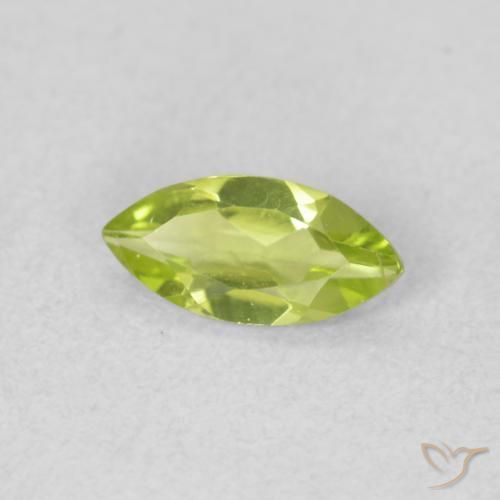 Péridot Vert jaunâtre naturelle Marquise, 0.48 ct, VS