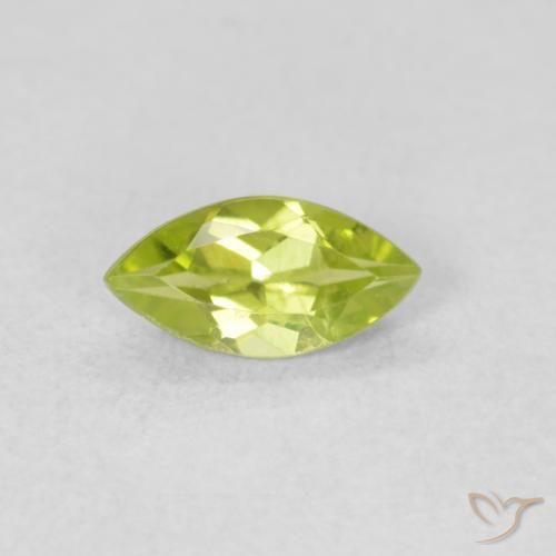 Péridot Vert éclatant naturelle Marquise, 0.55 ct, VS