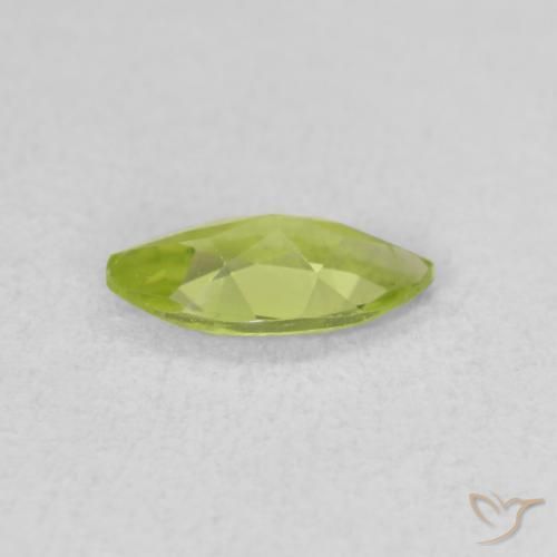 Péridot Vert clair naturelle Marquise, 0.52 ct, VS