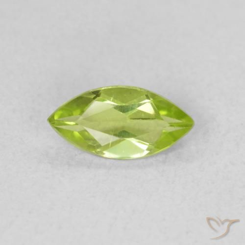 Péridot Vert clair naturelle Marquise, 0.57 ct, VS