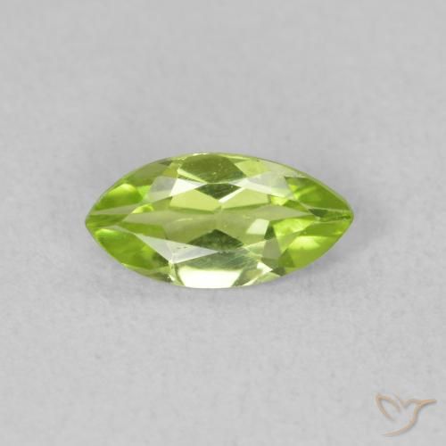 Péridot Vert clair naturelle Marquise, 0.59 ct, VVS-VS