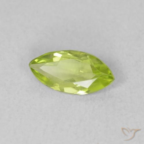 Péridot Vert moyen naturelle Marquise, 0.49 ct, VVS-VS