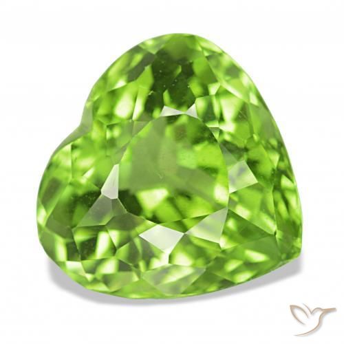 Péridot Vert éclatant naturelle Cœur, 6.01 ct, VVS-VS