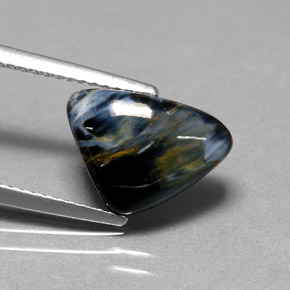 Piétersite multicolore naturelle trillion, 2,67 ct, opaque