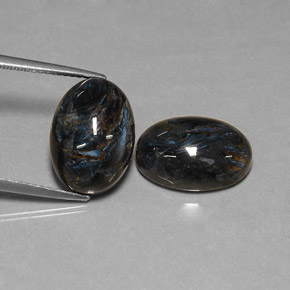 Achetez naturel 12,70ct noir piétersite gems, coupe ovale, en provenance chine chez gemselect. en stock, livraison internationale!