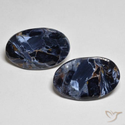 Shop natural 10.09ct Multicolore Pietersite gems, ovale, from Namibie at GemSelect. In stock, global shipping!