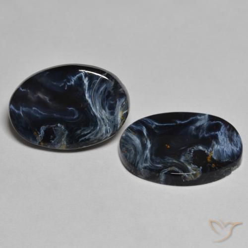 Shop natural 9.78ct Multicolore Pietersite gems, ovale, from Namibie at GemSelect. In stock, global shipping!