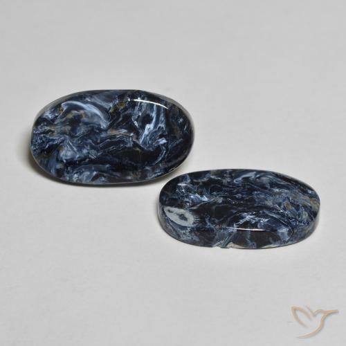 Shop natural 10.11ct Multicolore Pietersite gems, ovale, from Namibie at GemSelect. In stock, global shipping!