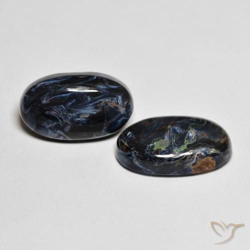 Shop natural 7.73ct Multicolore Pietersite gems, ovale, from Namibie at GemSelect. In stock, global shipping!