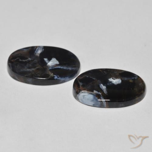 Shop natural 12.21ct Multicolore Pietersite gems, ovale, from Namibie at GemSelect. In stock, global shipping!