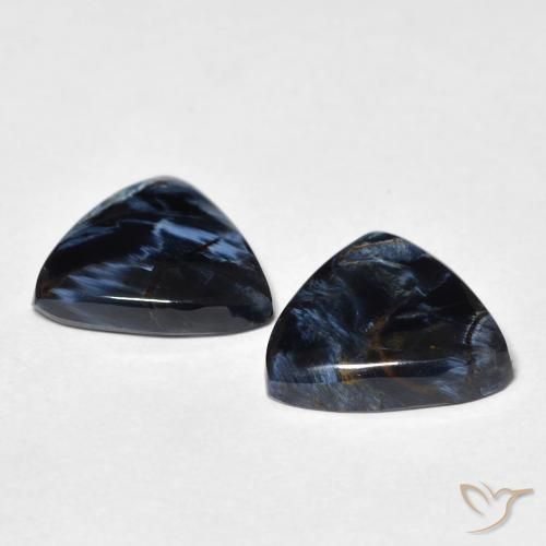 Shop natural 5.61ct Multicolore Pietersite gems, Trillion, from Namibie at GemSelect. In stock, global shipping!