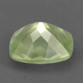 Préhnite vert naturelle transparent, 5,33 ct, transparent / translucide