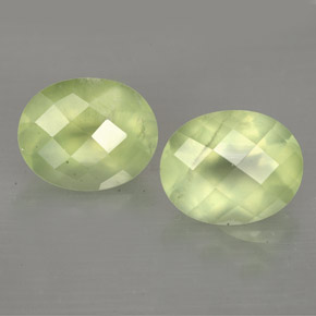 Achetez naturel ct vert préhnite gems, transparent, en provenance afrique du sud chez gemselect. en stock, livraison internationale!