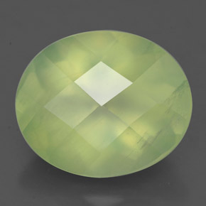 Préhnite vert naturelle transparent, 4,99 ct, transparent / translucide