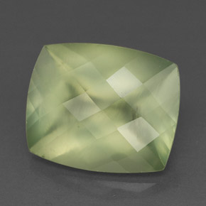 Préhnite vert naturelle transparent, 5,34 ct, transparent / translucide
