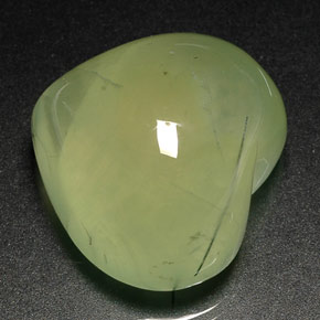 Préhnite vert naturelle transparent, 40,95 ct, transparent / translucide