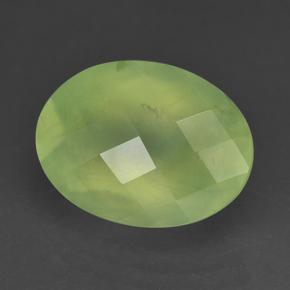 Préhnite vert naturelle coupe ovale, 9,22 ct, translucide