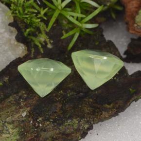 Achetez naturel 3,95ct vert préhnite gems, coupe roude, en provenance afrique du sud chez gemselect. en stock, livraison internationale!