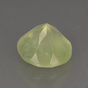 Préhnite vert naturelle transparent, 1,94 ct, transparent / translucide