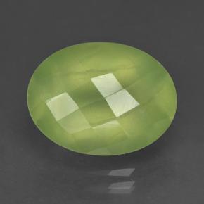 Préhnite vert naturelle coupe ovale, 9,97 ct, translucide