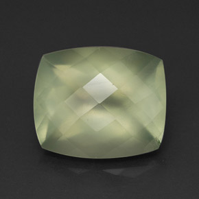 Préhnite vert naturelle transparent, 5,58 ct, transparent / translucide