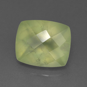 Préhnite vert naturelle transparent, 5,82 ct, transparent / translucide