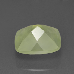 Préhnite vert naturelle transparent, 5,82 ct, transparent / translucide