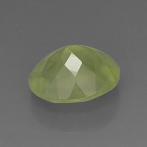 Préhnite vert naturelle transparent, 4,96 ct, transparent / translucide